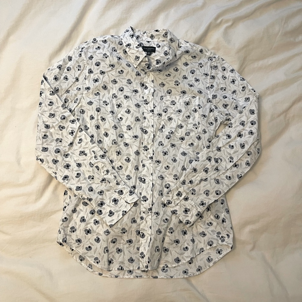 ✨SOLD✨Club Monaco Men’s Medium Slim Fit Floral Button Up